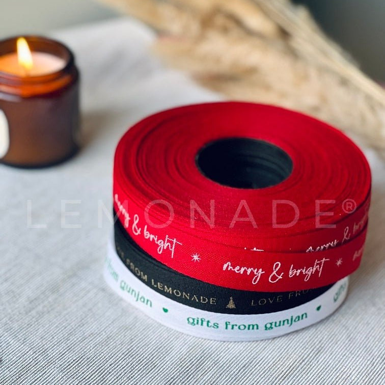 Pre-designed twill festive ribbon with printed designs for gift wrapping and decorations.
Merry & Bright - LemonadeStationery
