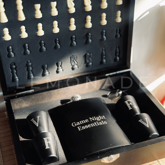 Personalized - Chess & Flask Set - Black