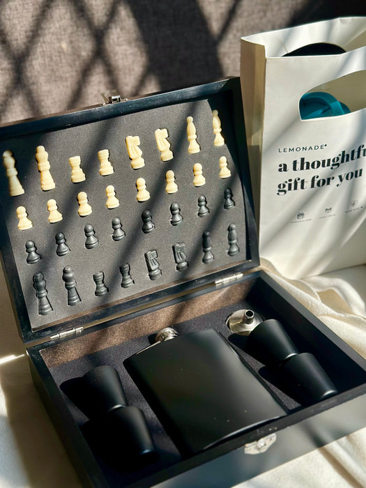 Personalized - Chess & Flask Set - Black