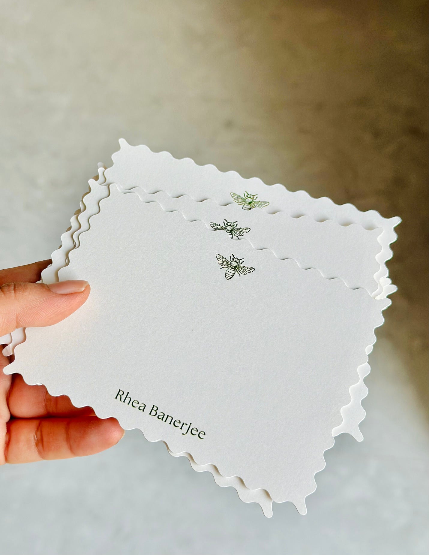 Personalized - Wavy Edge Notecards – Bee