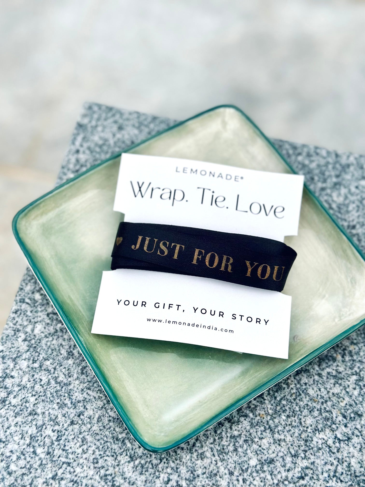 Gift Wrap - LemonadeGift