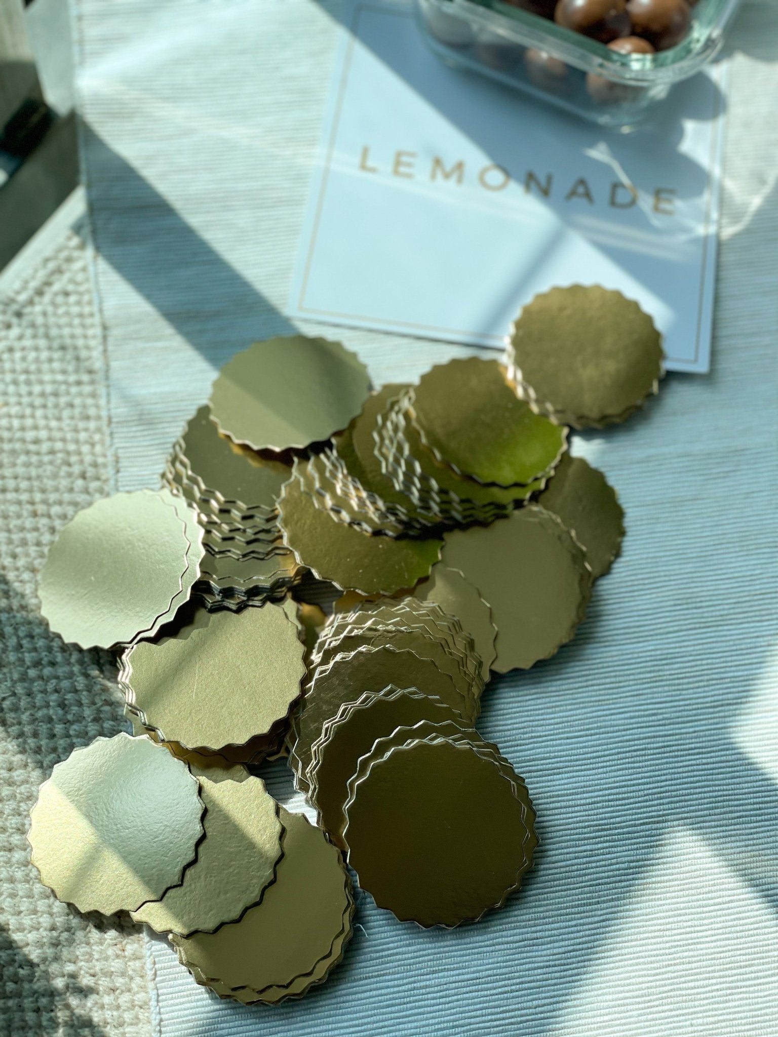 Beautifully crafted and sustainable embosser, perfect for environmentally conscious users.
