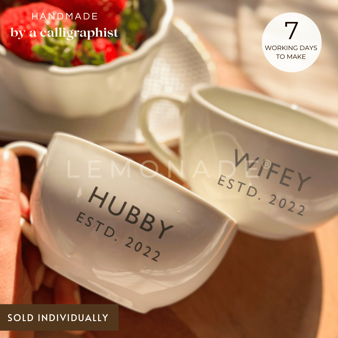 Personalized artisan couple mug in white – perfect wedding, anniversary, or Valentine’s Day gift.