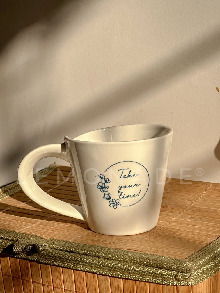 Unique personalized latte mug from Artisan Collection – a thoughtful gift for coffee and tea lovers