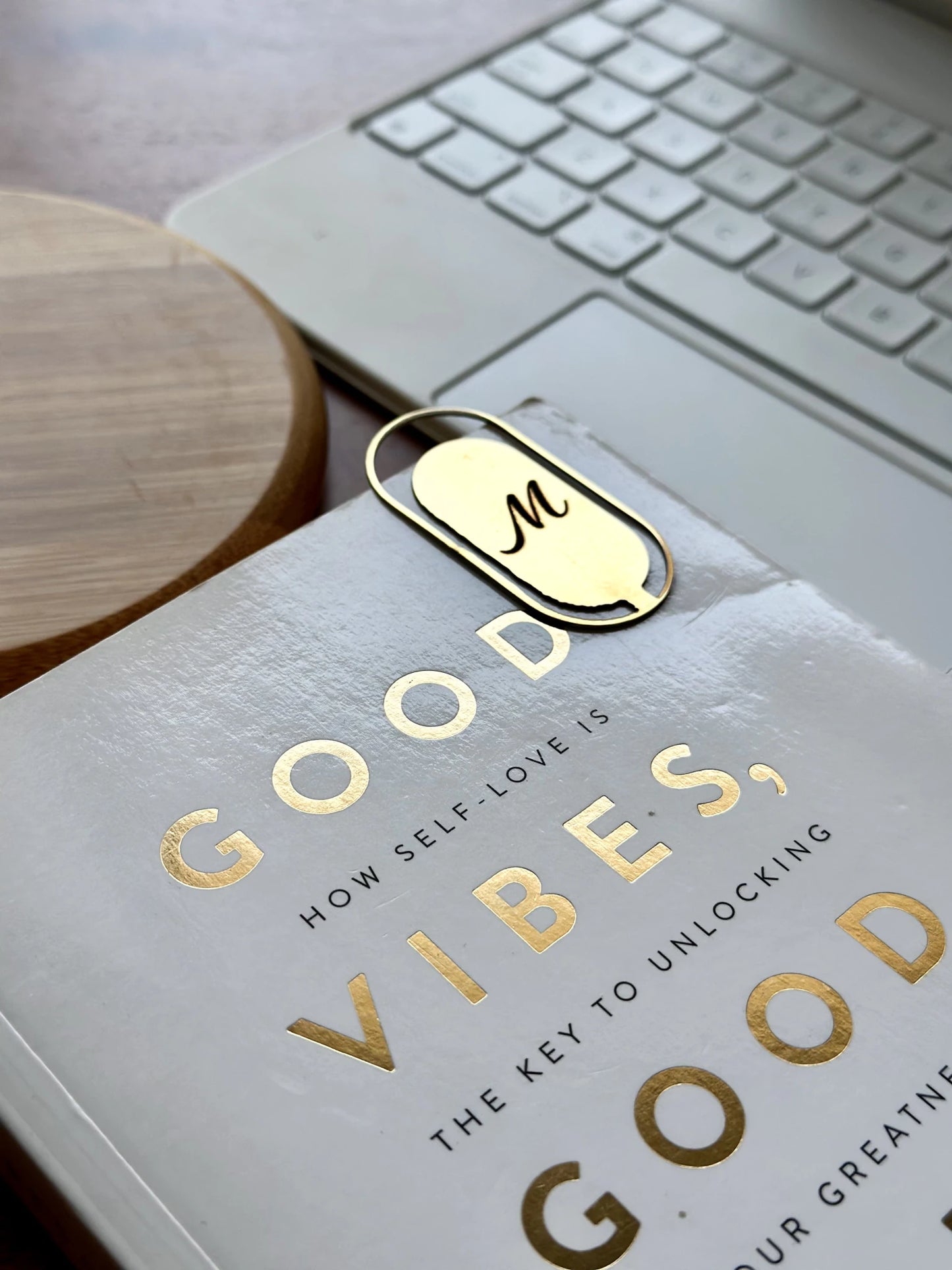 Personalized Chaptered Metal Bookmark - Lemonade