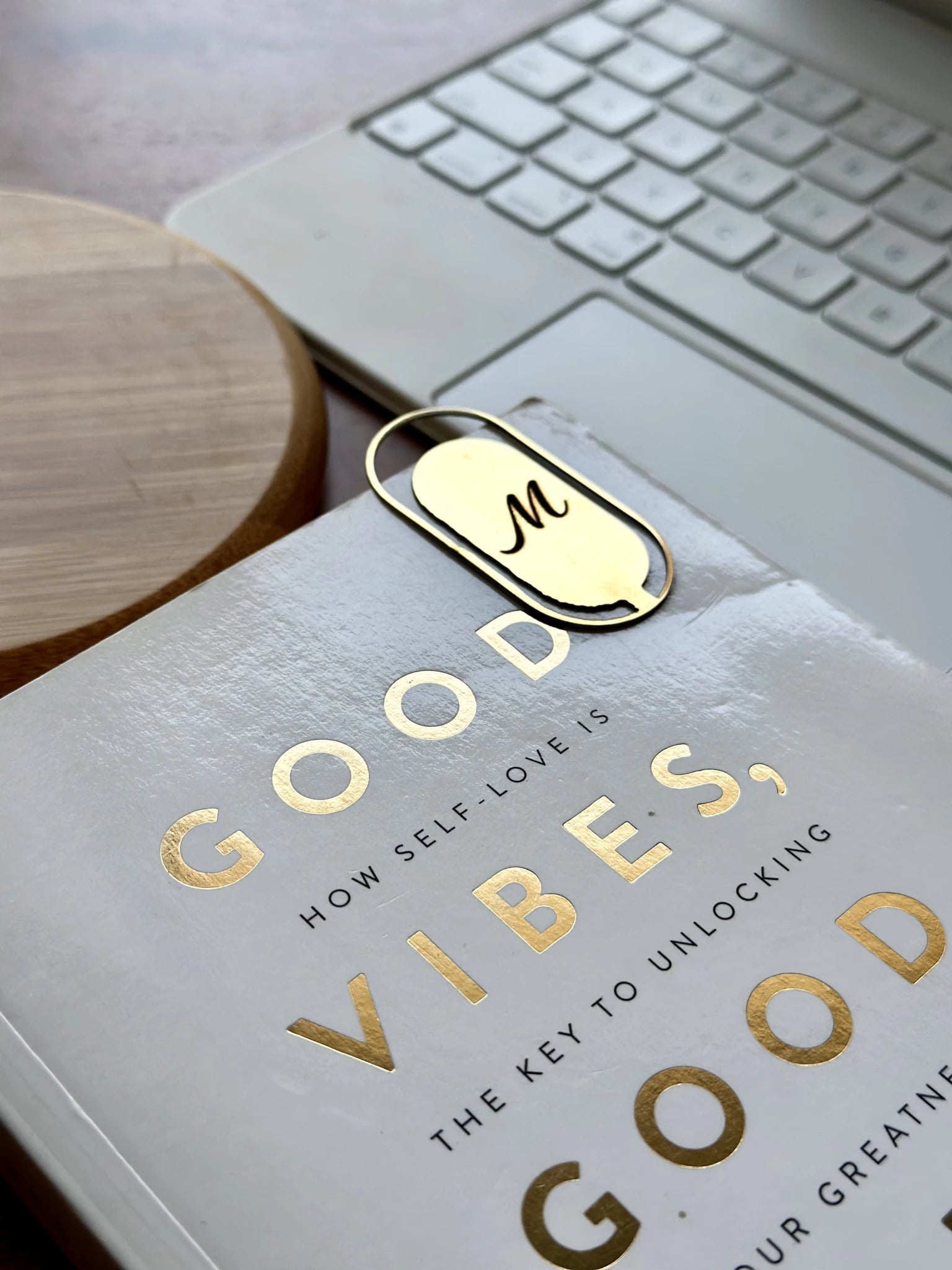 Personalized Chaptered Metal Bookmark - Lemonade