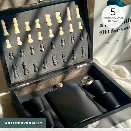 Personalized - Chess & Flask Set - Black - LemonadeHome