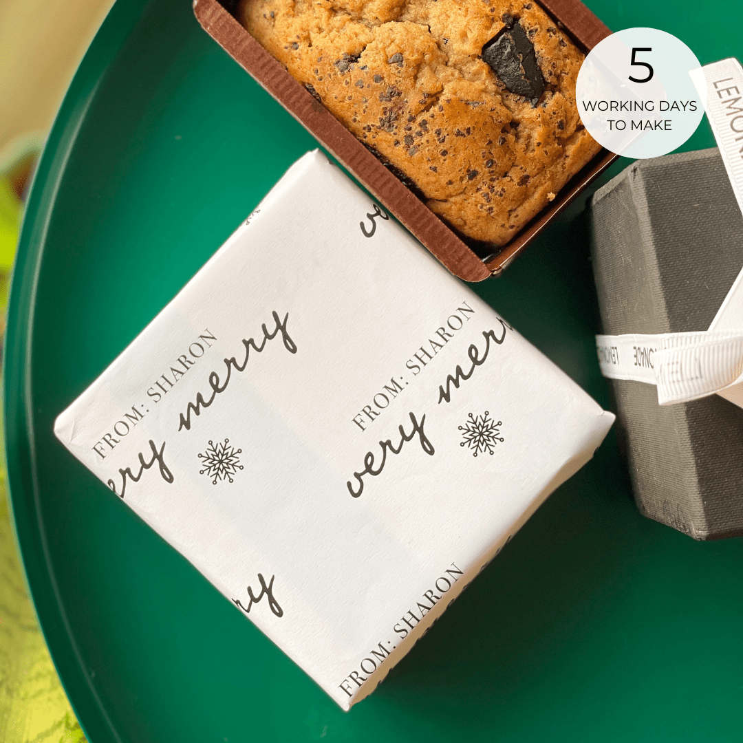 Personalized Gift Wrapping Sheets - Very Merry - Set of 10 - LemonadeStationery