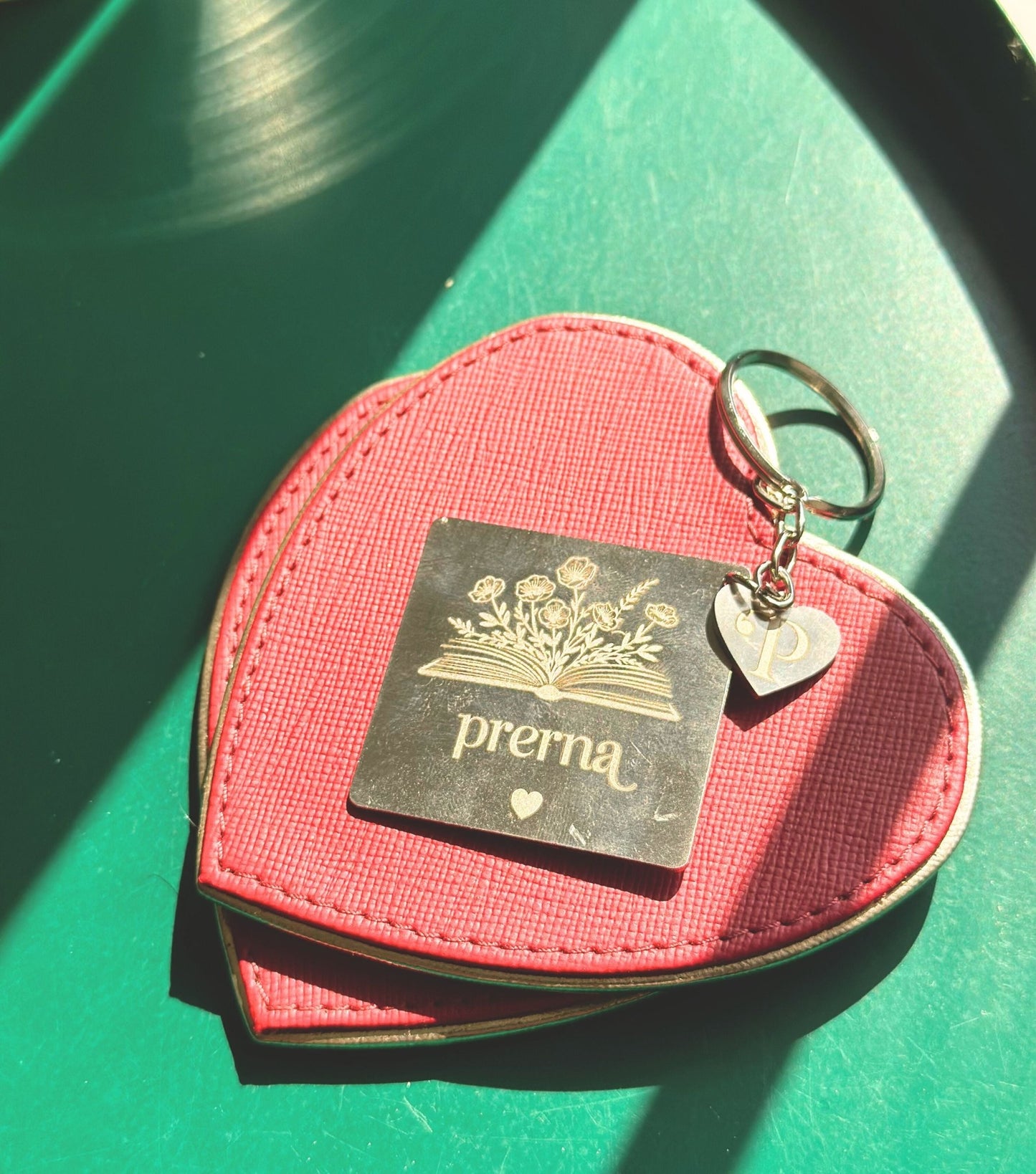 Personalized Metal Keychain - Book lover - Lemonade