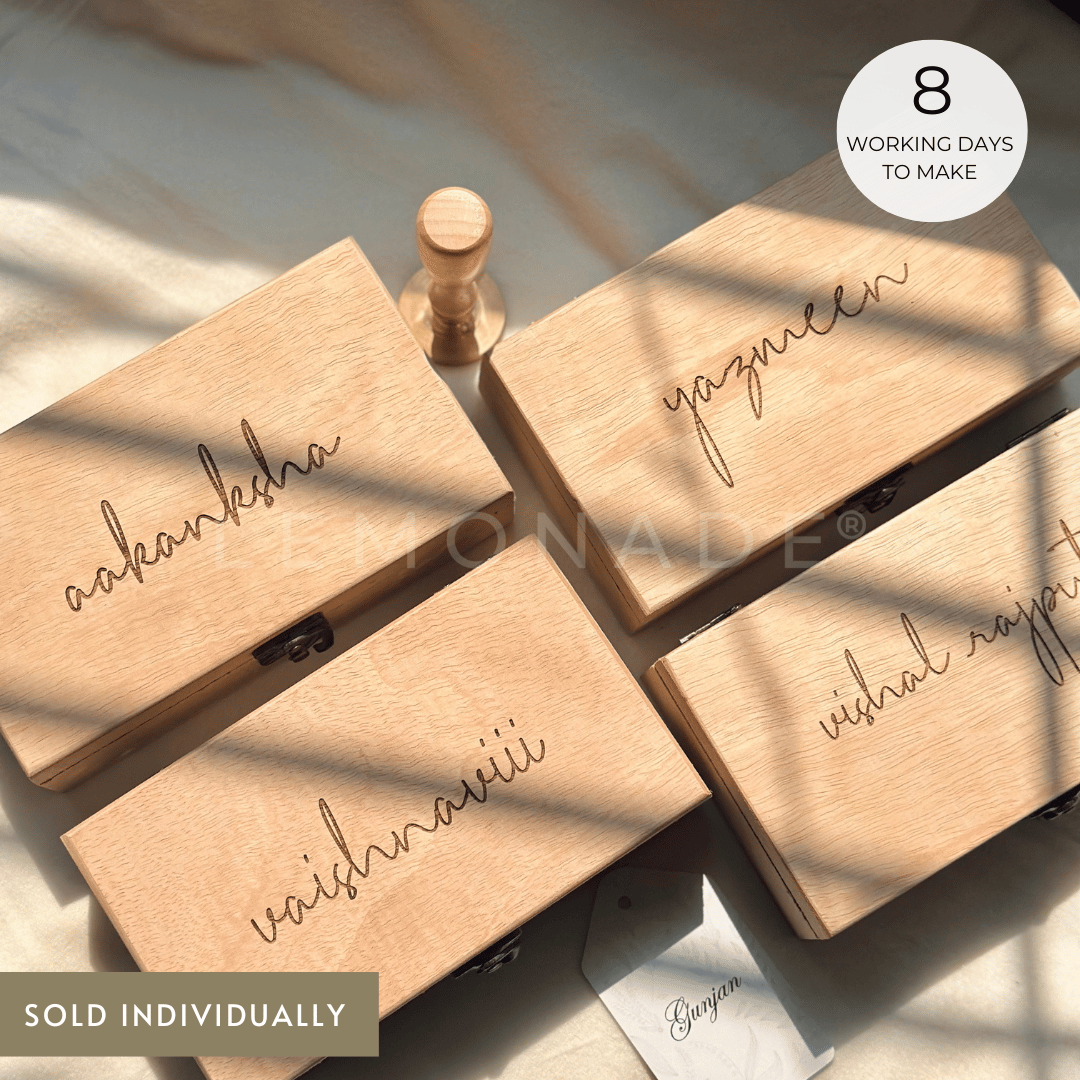 Perfect for organizing jewelry, keys, or medicines
