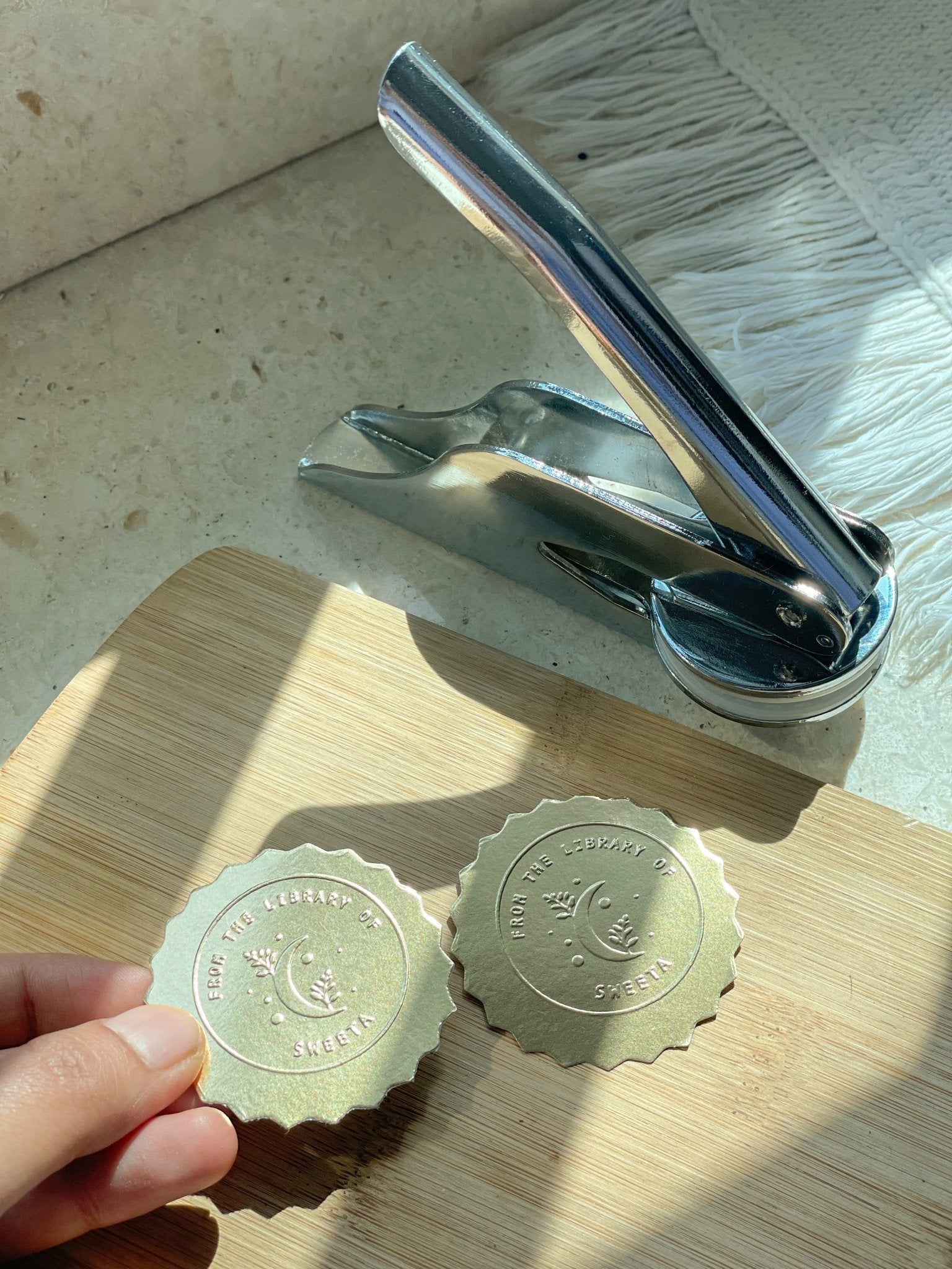 Personalized paper embosser set – custom embossing stamp for stationery, books, and branding by Lemonade