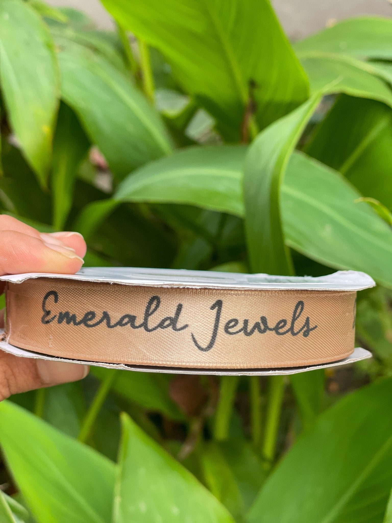 Personalized satin ribbon in vibrant colors for gifts, celebrations, and special events.
Light Gold - LemonadeStationery