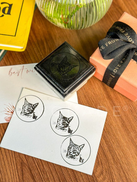 Personalized - Self Ink Cat Stamp - LemonadeCustom Stamps