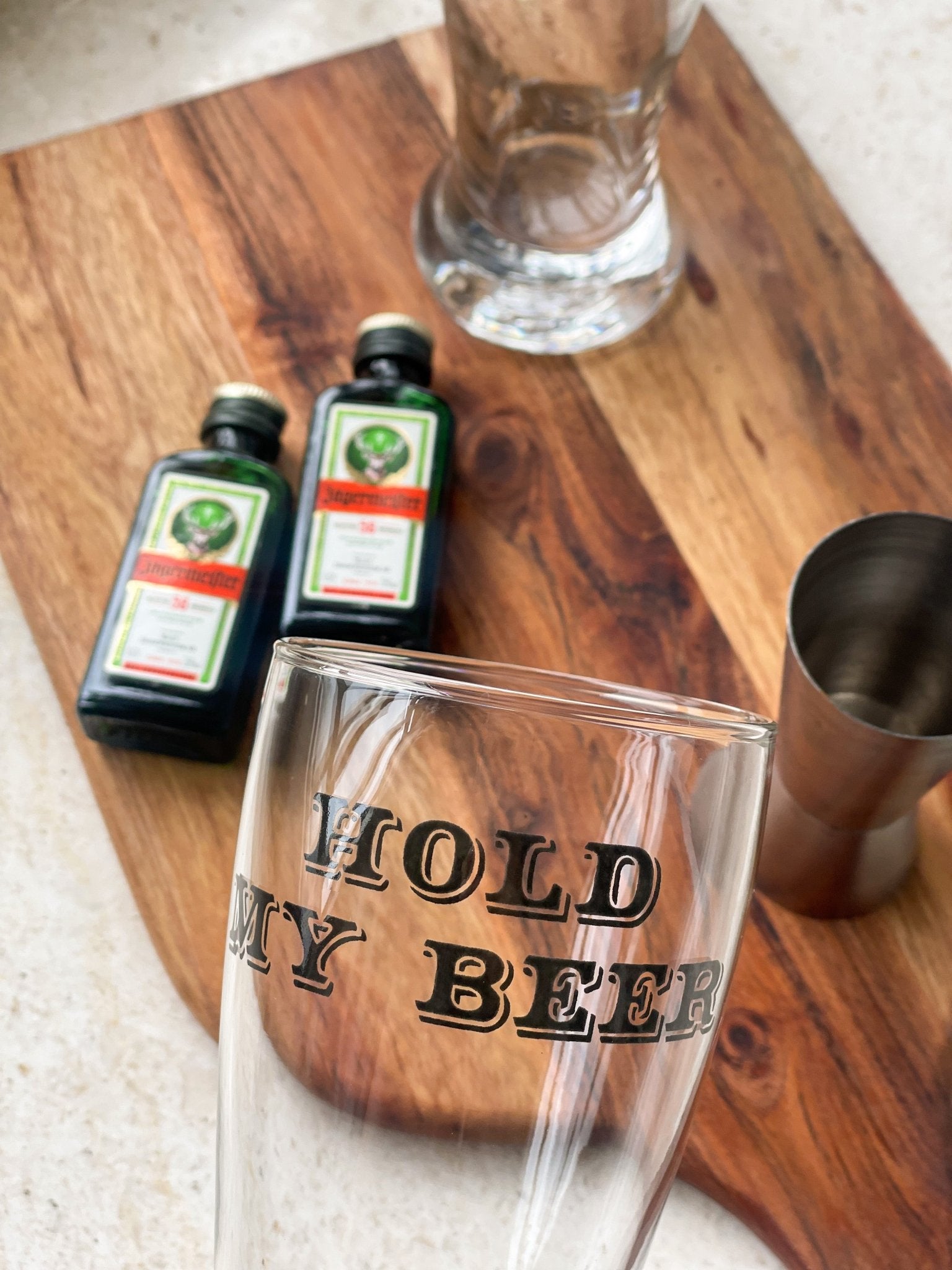 Personalized - The Brewmaster’s Pint Glass - LemonadeHome