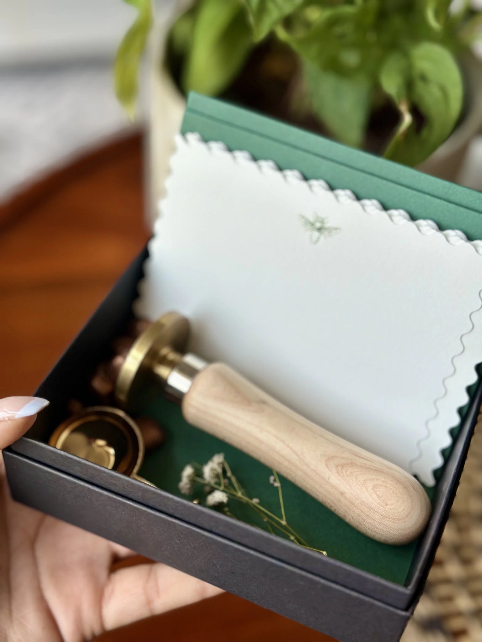 Personalized wax seal stamp kit with brass stamp, spoon, wax beads, notecards and envelopes
