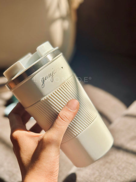 Personalized - Travel Mug - Without Temperature - Cursive - LemonadeHome