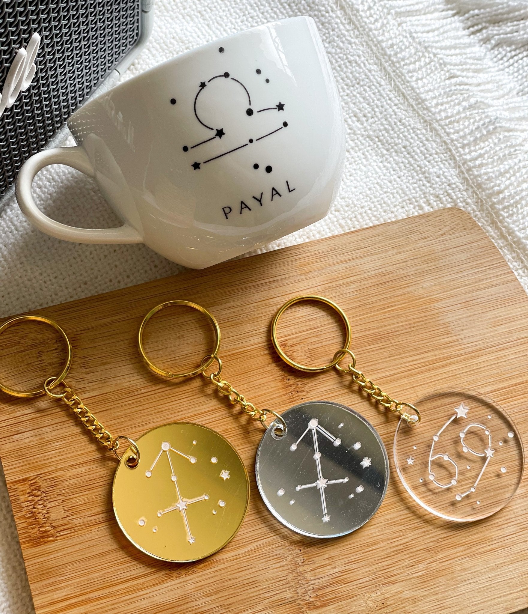 Pre Design - Acrylic Keychain - Zodiac Sign - LemonadeHome