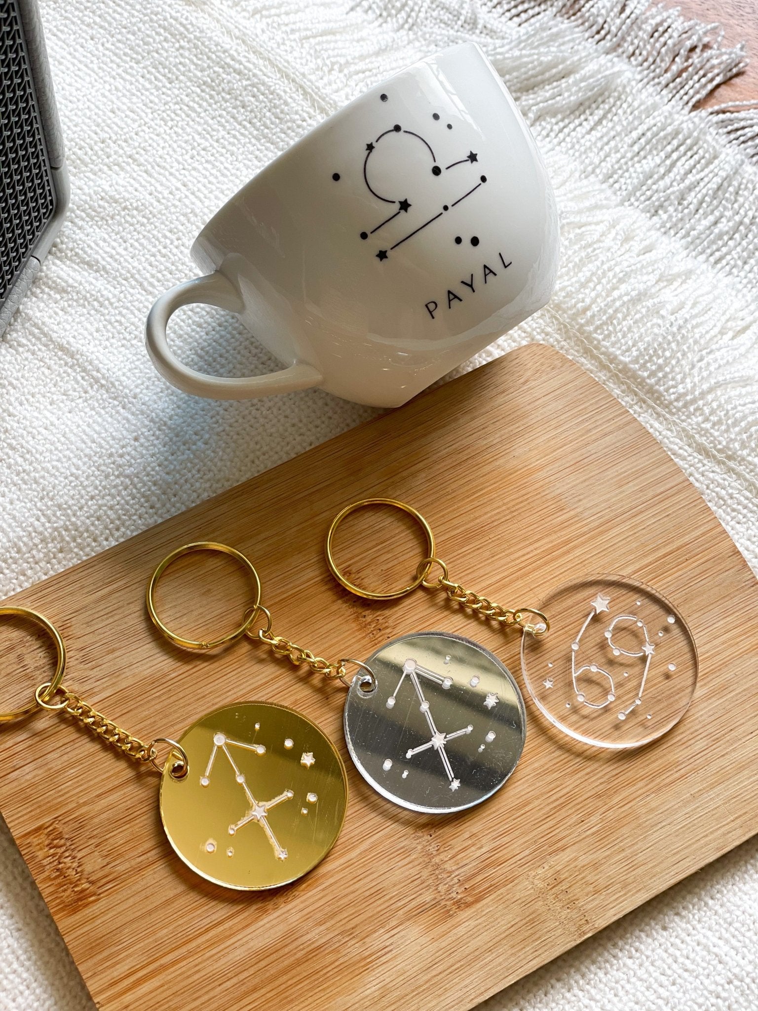 Pre Design - Acrylic Keychain - Zodiac Sign - LemonadeHome