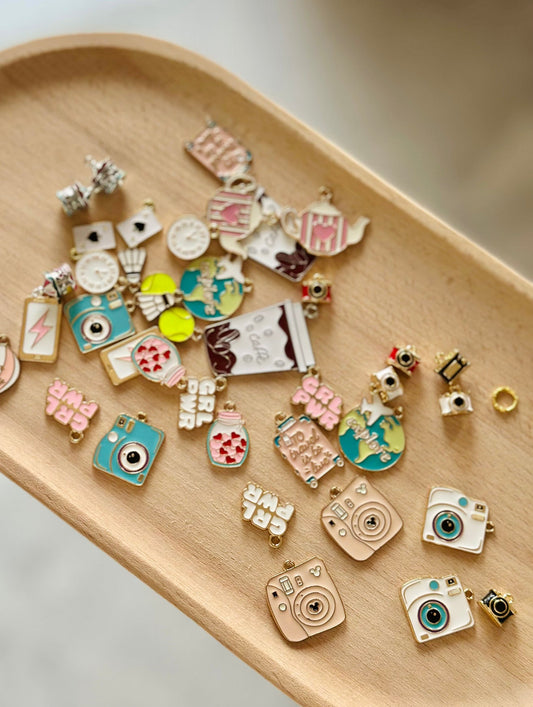 Pre Design - Metal Charms - Set of 5 - LemonadeHome
