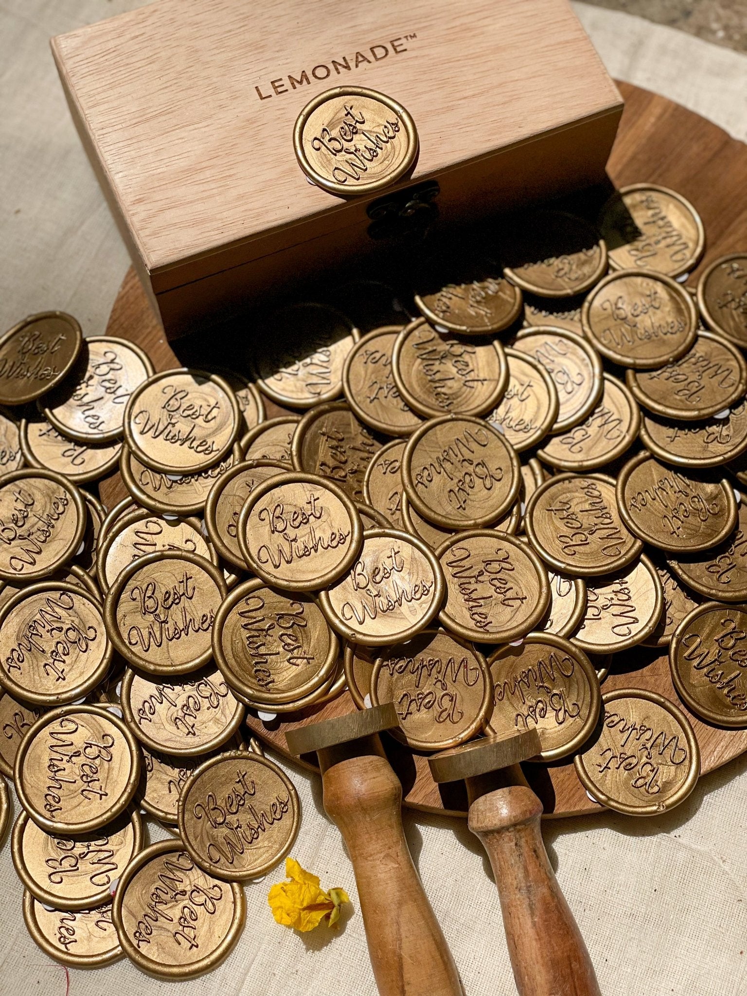 Pre Design - Self Adhesive | Peel - n - Stick Wax Buttons - Best Wishes - Gold - LemonadeCustom Stamps