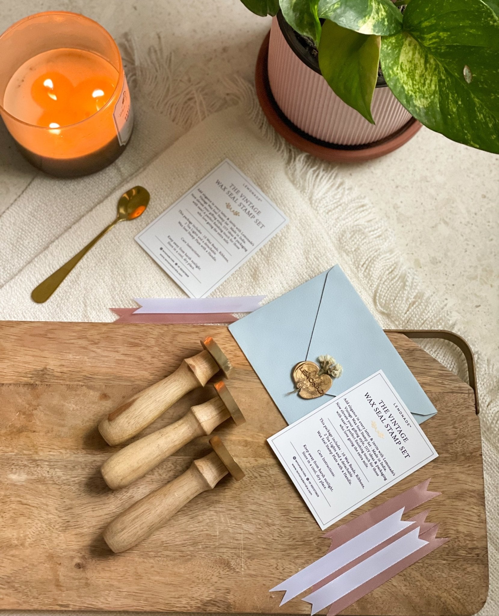 Pre Design - Wax Seal Stamp - Circle Plain - LemonadeCustom Stamps