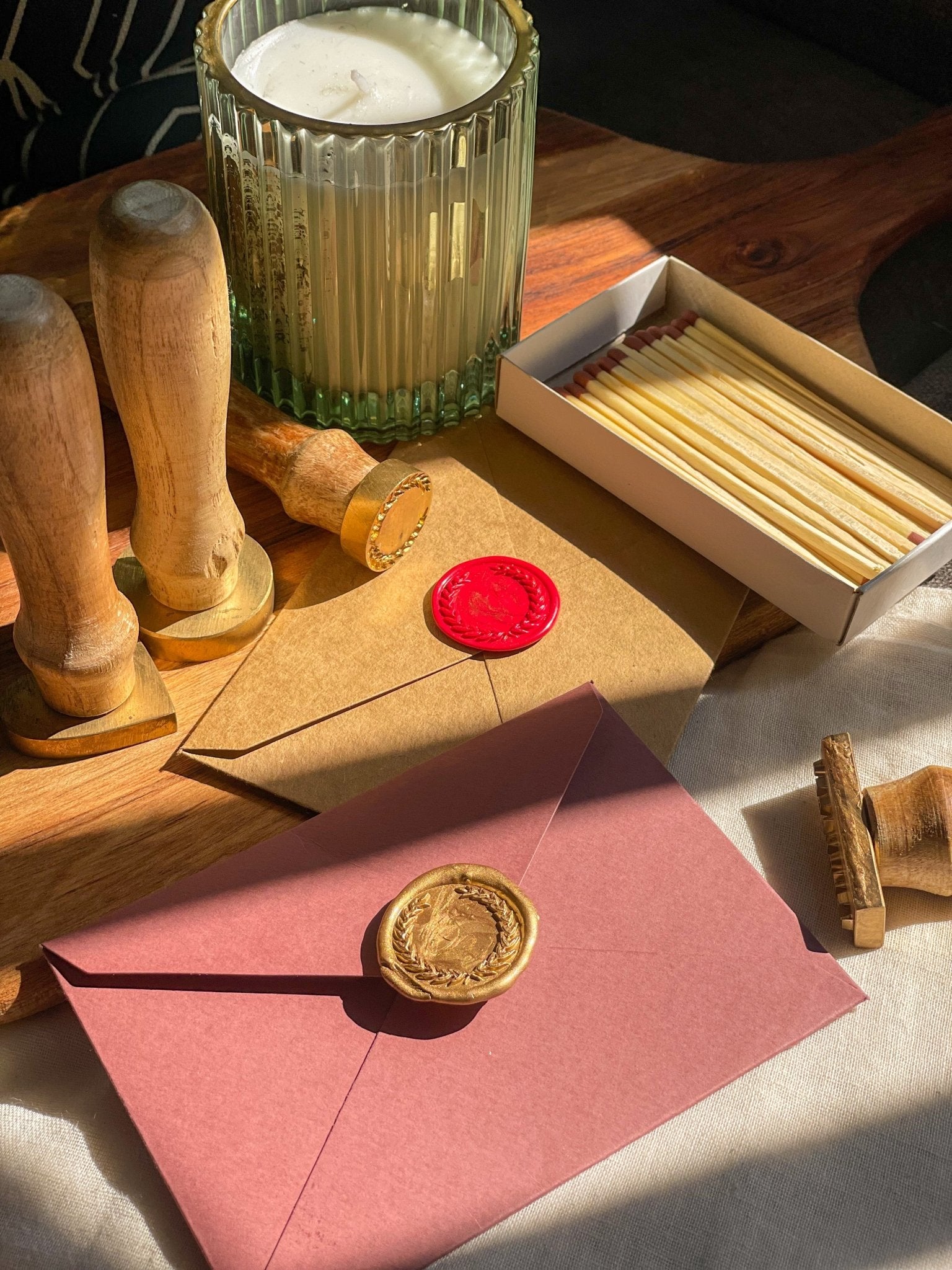 Pre Design - Wax Seal Stamp - Wreath - LemonadeCustom Stamps