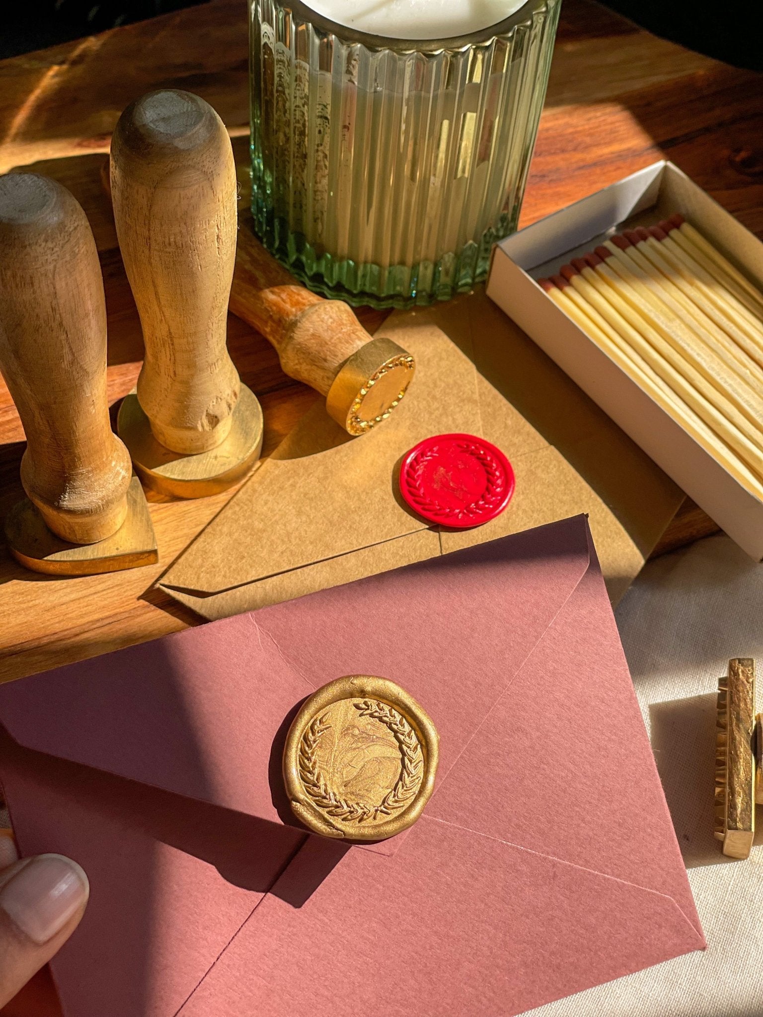 Pre Design - Wax Seal Stamp - Wreath - LemonadeCustom Stamps