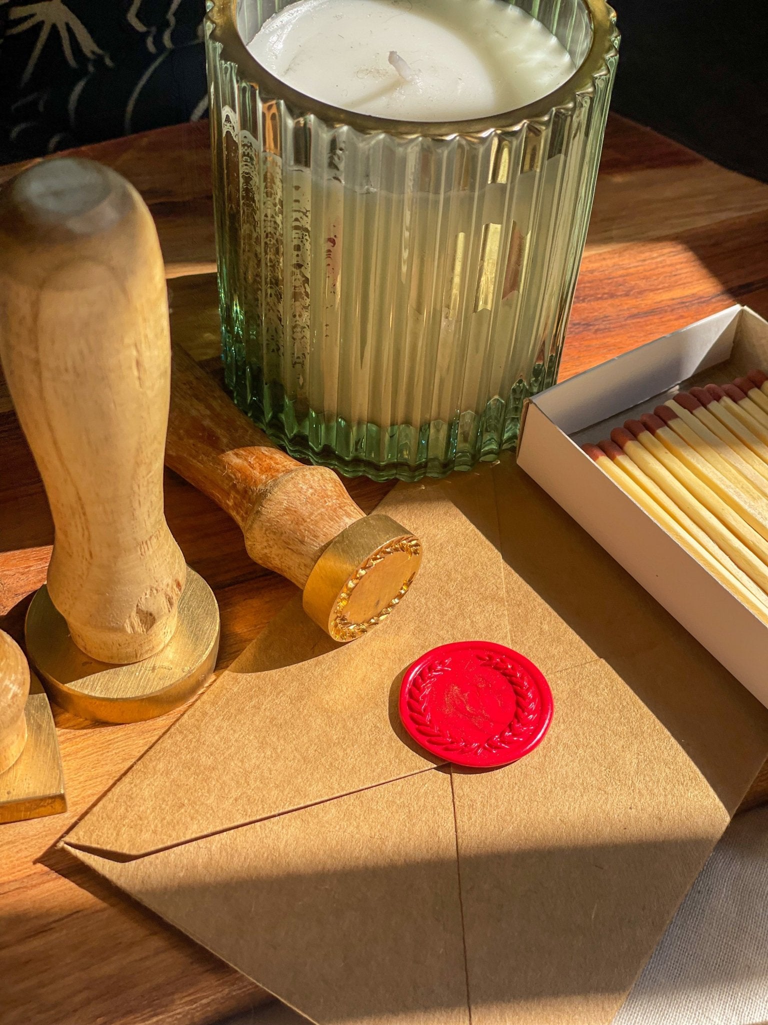 Pre Design - Wax Seal Stamp - Wreath - LemonadeCustom Stamps