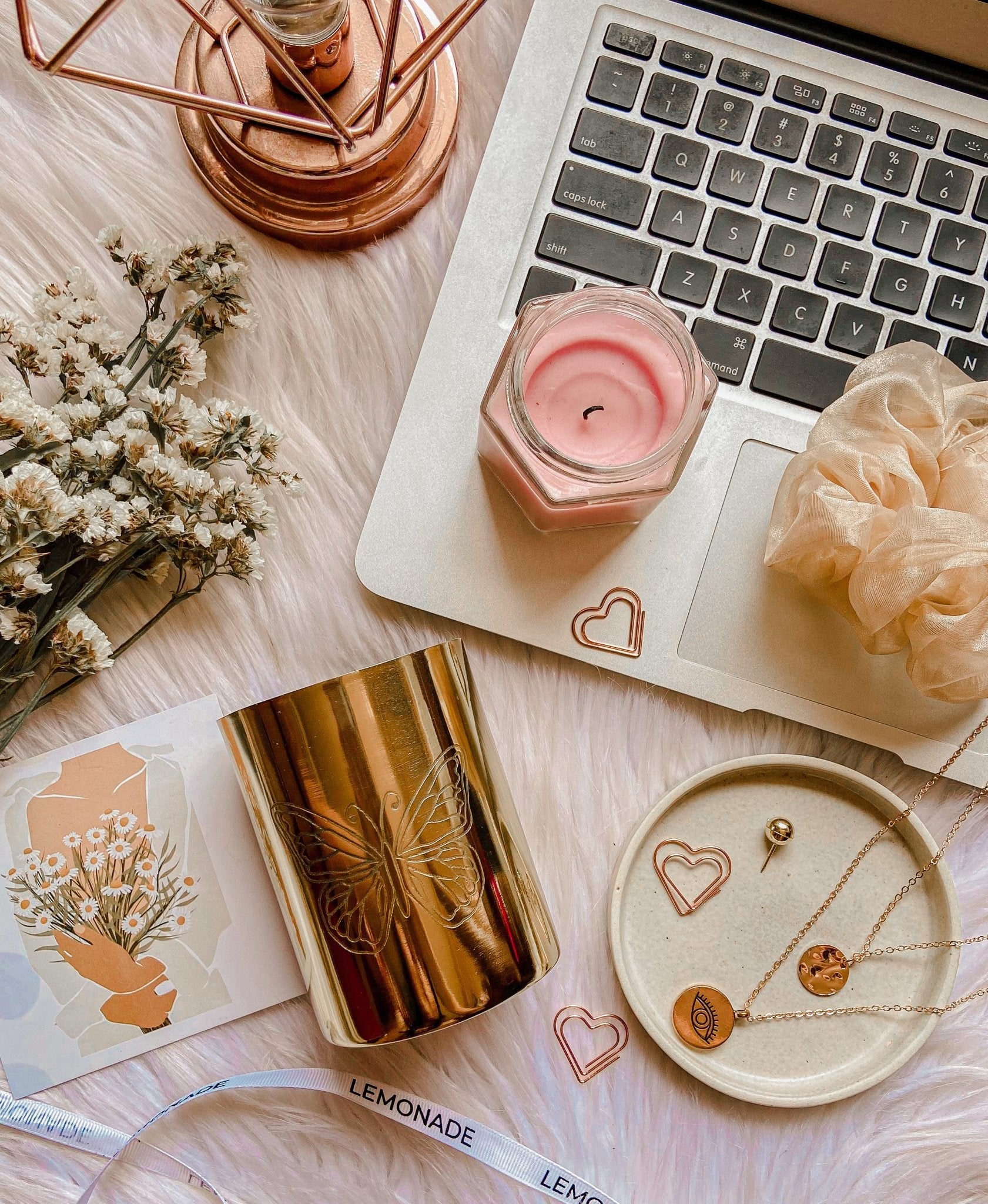 Versatile Holder - Butterfly Effect - LemonadeHome