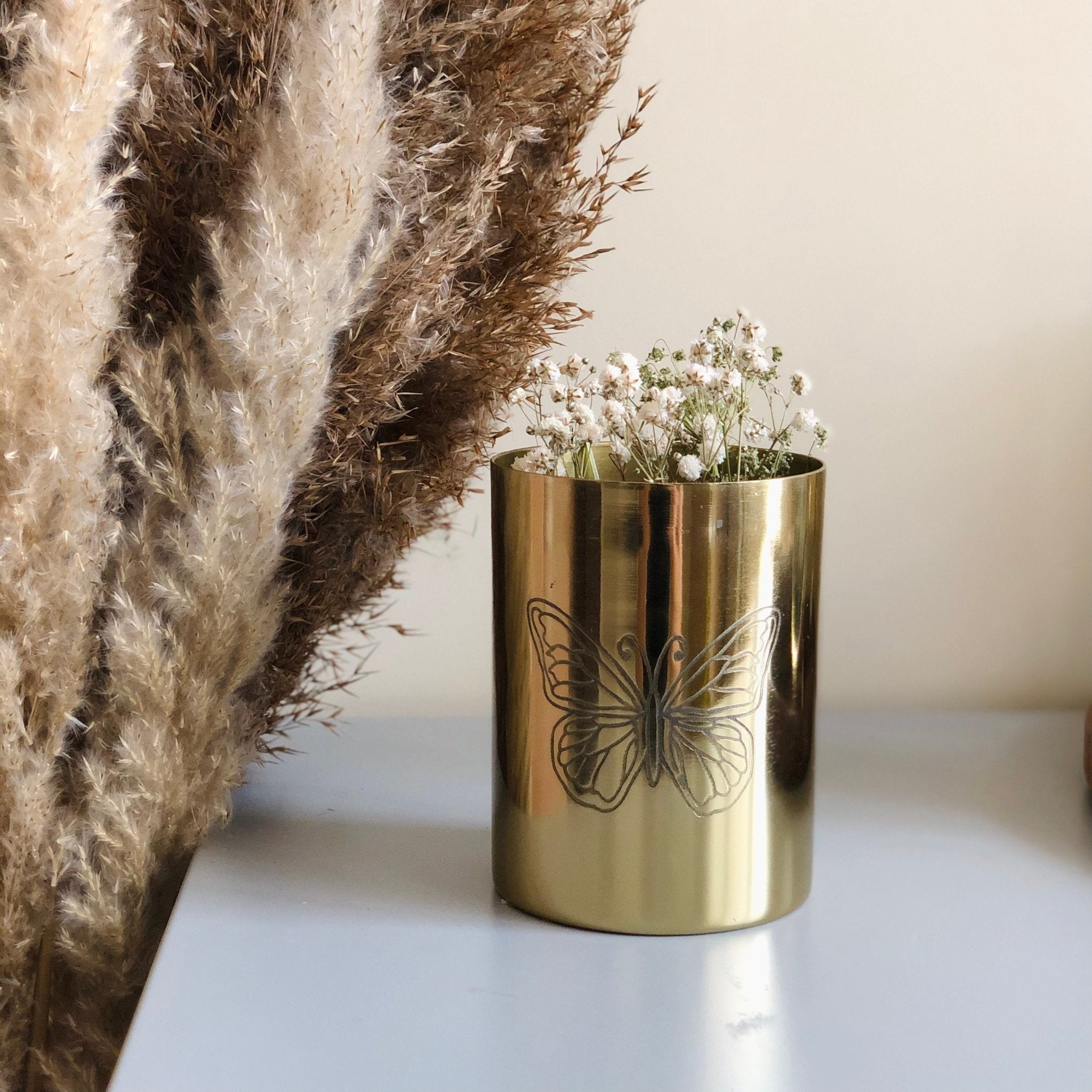 Versatile Holder - Butterfly Effect - LemonadeHome