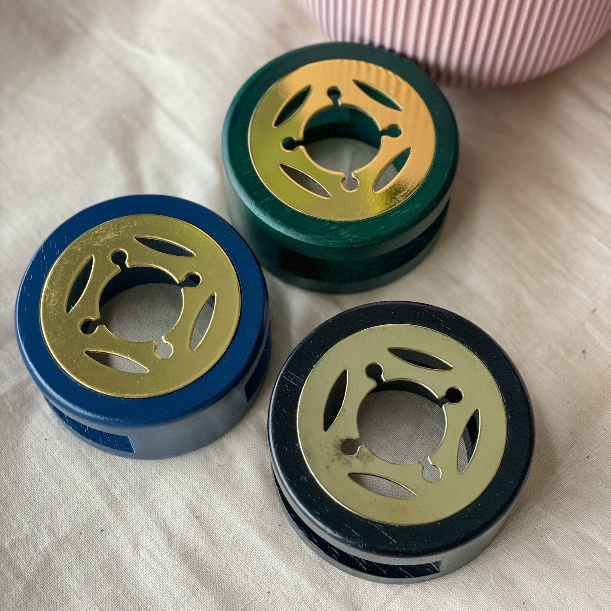 Wax Seal - Melting Pot - Assorted Colours - LemonadeCustom Stamps