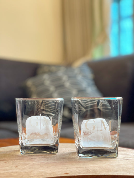 Personalized - Whiskey Glasses - Monogram - White - Set of 2